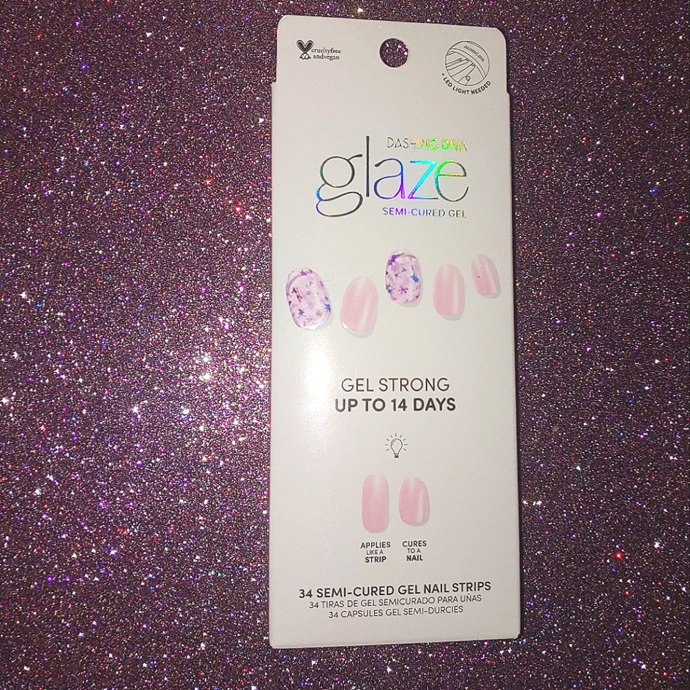 Sweet Orchid Glaze Dashing Diva GLAZE semi-cured gel manicure Nails Floral